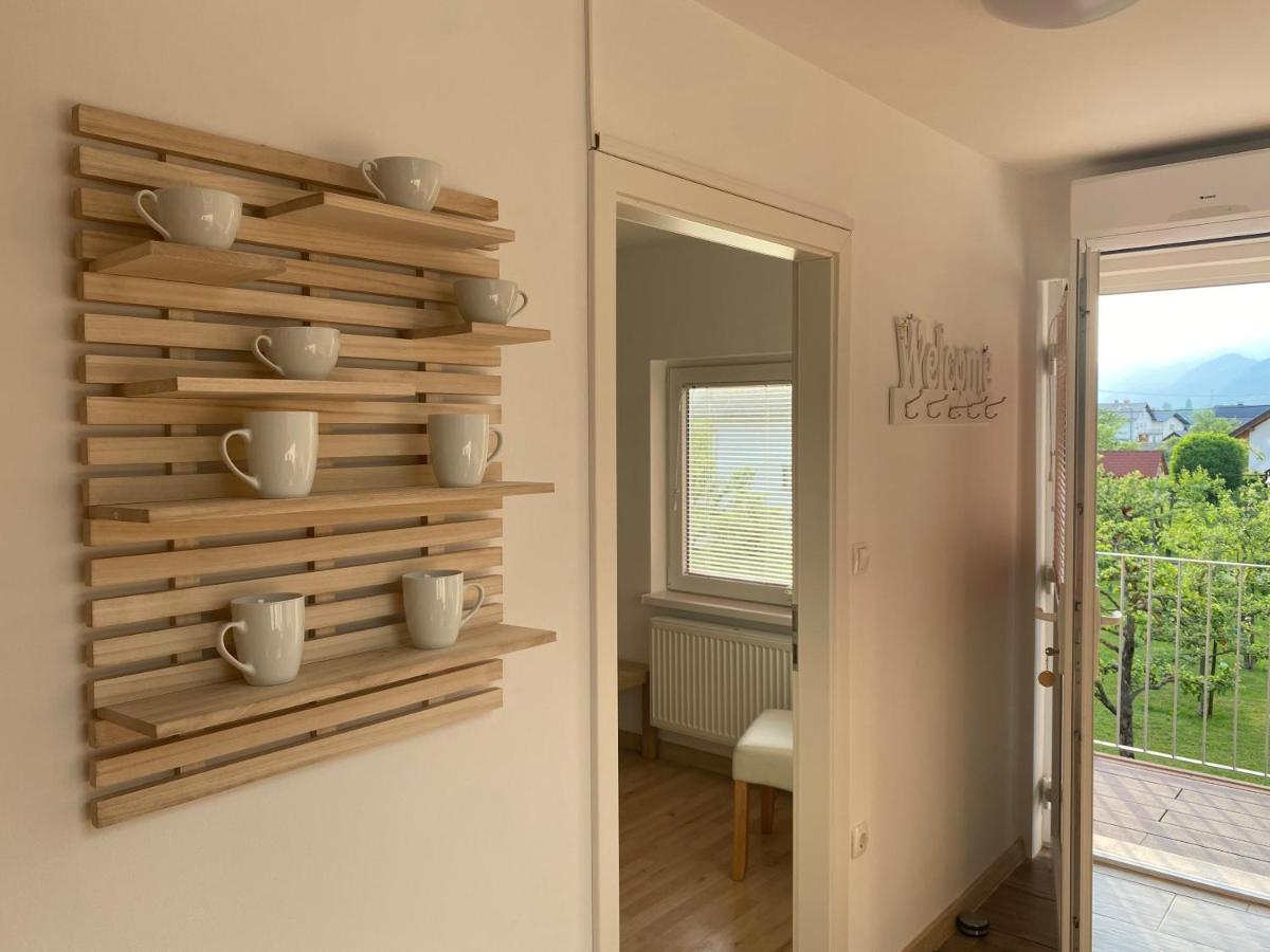 Apartment Marjetka Zirovnica Ngoại thất bức ảnh