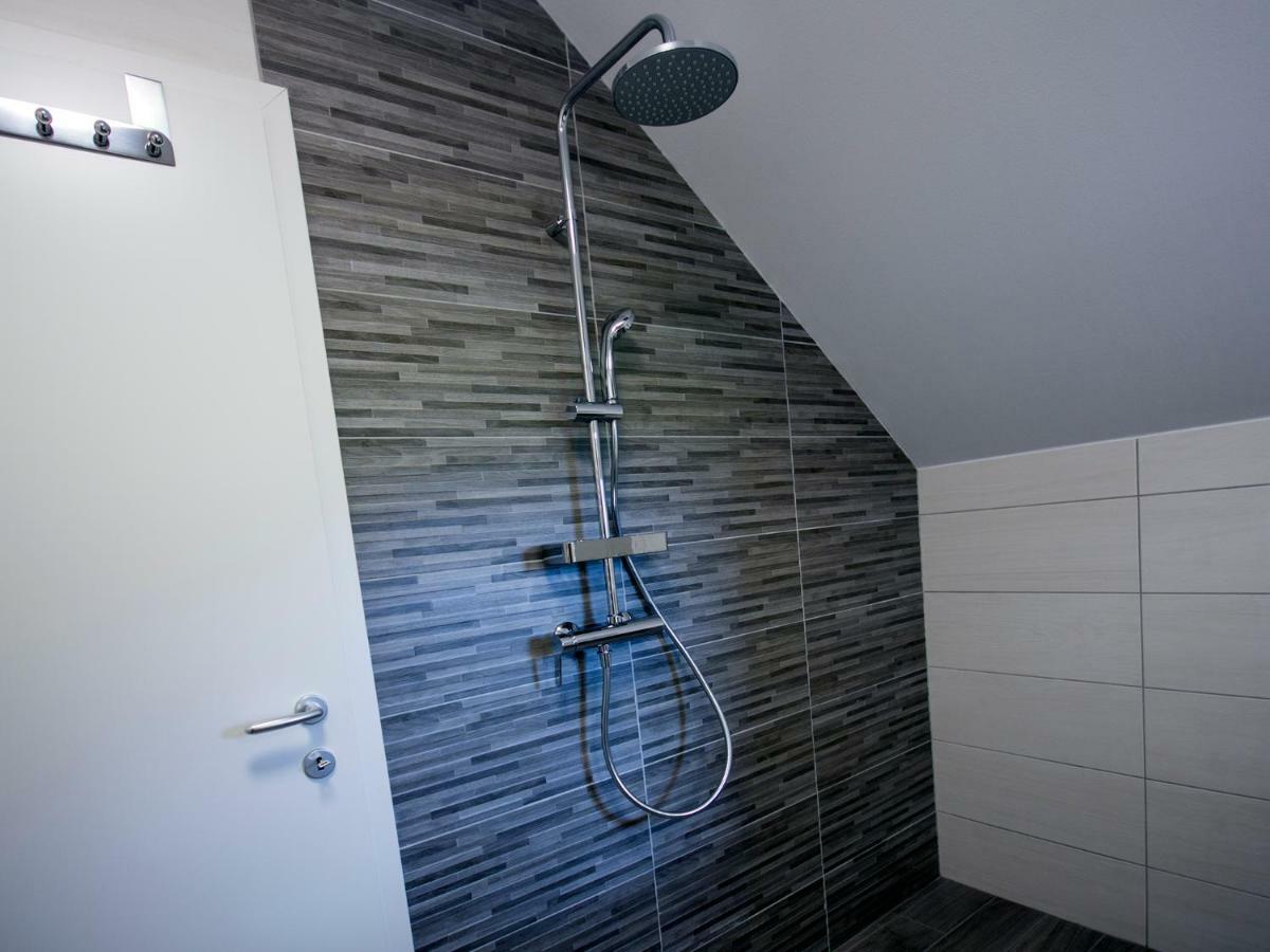 Apartment Marjetka Zirovnica Ngoại thất bức ảnh